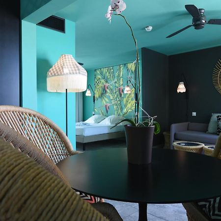 Hotel Dina Morgabine Saint Gilles Zewnętrze zdjęcie