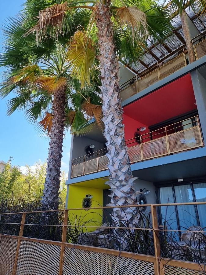 Hotel Dina Morgabine Saint Gilles Zewnętrze zdjęcie
