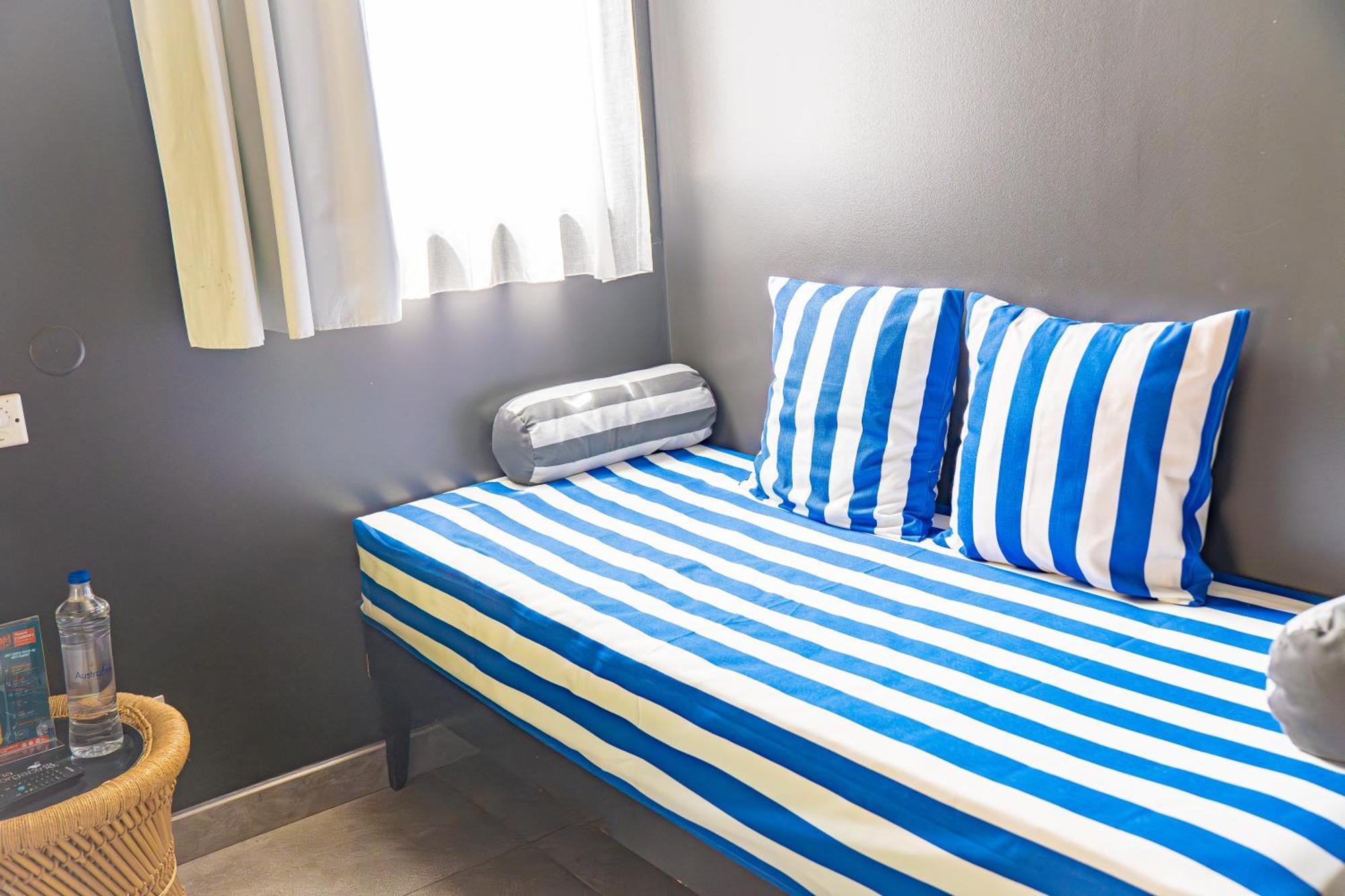 Hotel Dina Morgabine Saint Gilles Zewnętrze zdjęcie