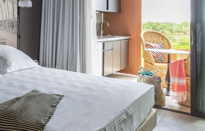 Hotel Dina Morgabine Saint Gilles Zewnętrze zdjęcie